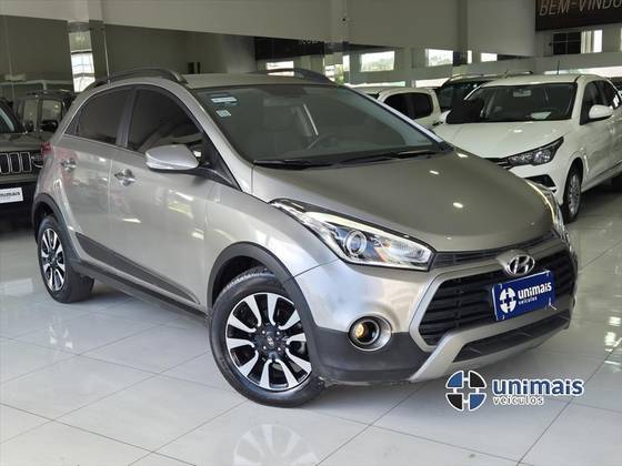 HYUNDAI HB20X 1.6 16V PREMIUM FLEX 4P AUTOMÁTICO